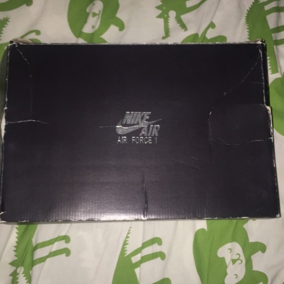 NEW Nike AF1 Ultra FlyKnit Mid SIZE 8.5 - Picture 8 of 8